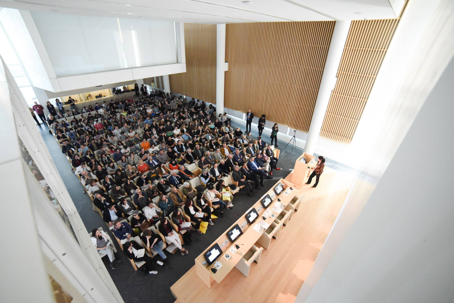 FUORISALONE 2015: LECTURES DI ITALCEMENTI A INTERNI ENERGY FOR CREATIVITY